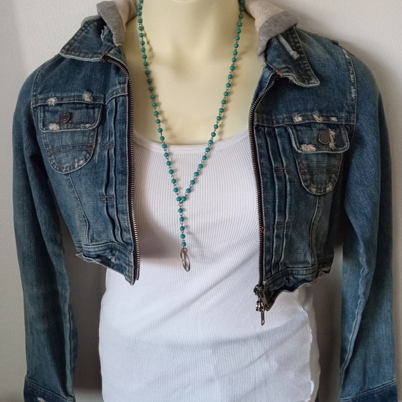 Cropped jean jacket - Picture 5 of 8